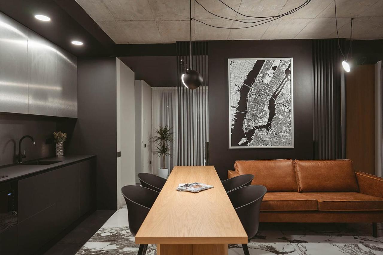 26Bricks Luxury Suites Oradea Εξωτερικό φωτογραφία