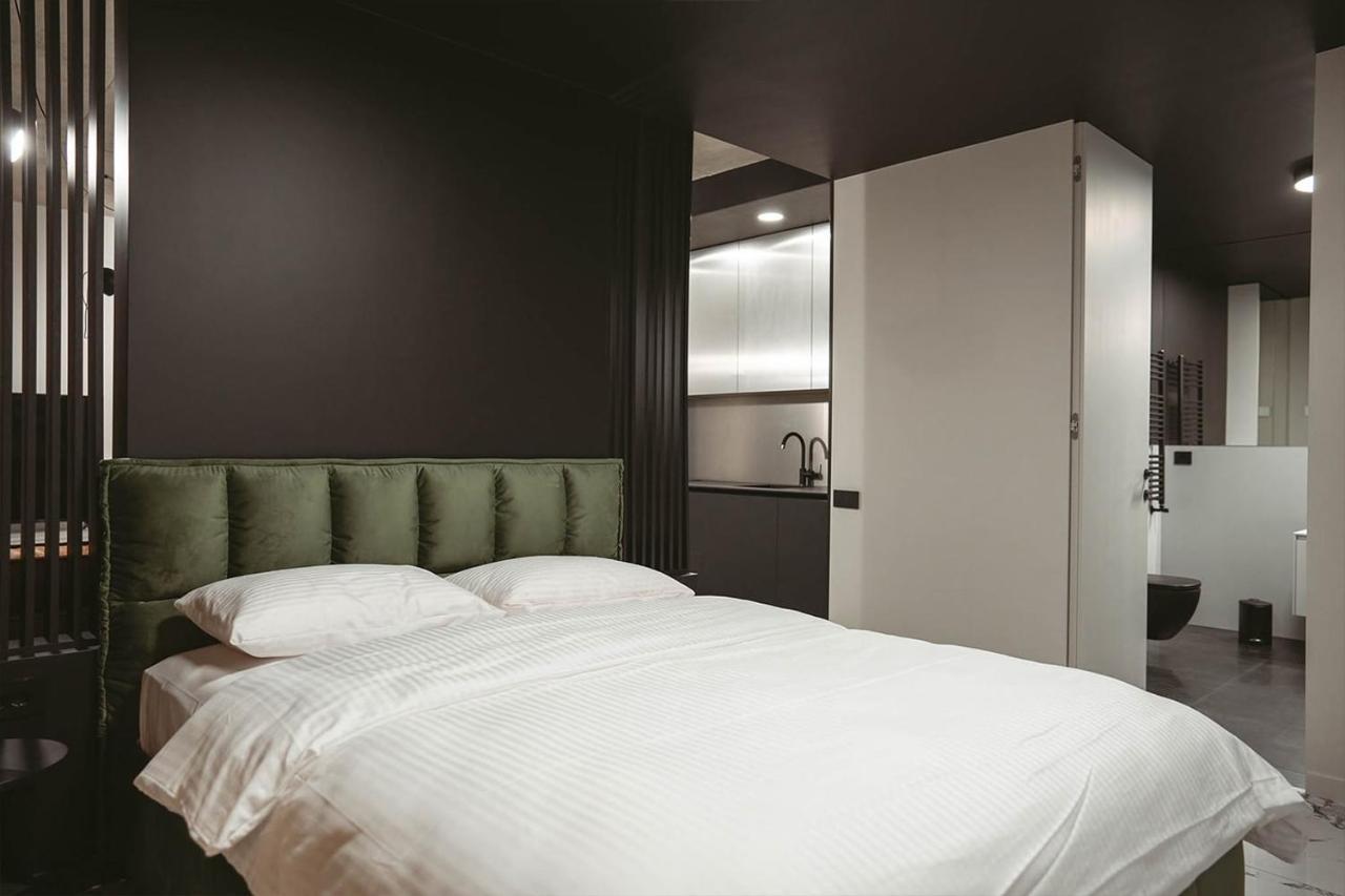 26Bricks Luxury Suites Oradea Εξωτερικό φωτογραφία