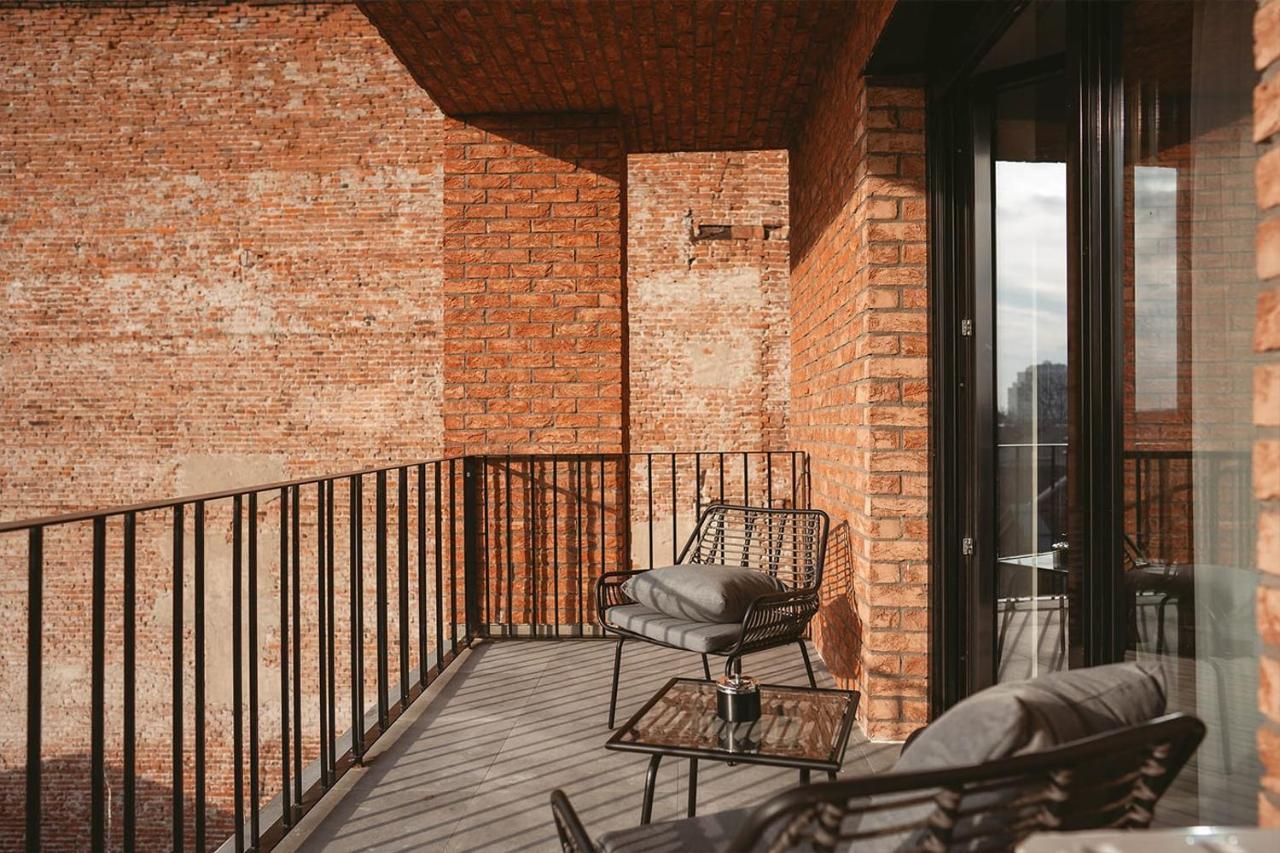 26Bricks Luxury Suites Oradea Εξωτερικό φωτογραφία