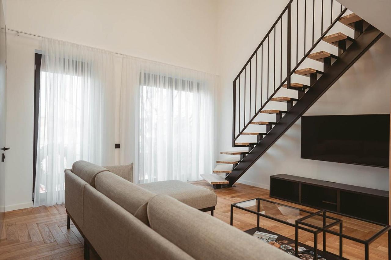 26Bricks Luxury Suites Oradea Εξωτερικό φωτογραφία