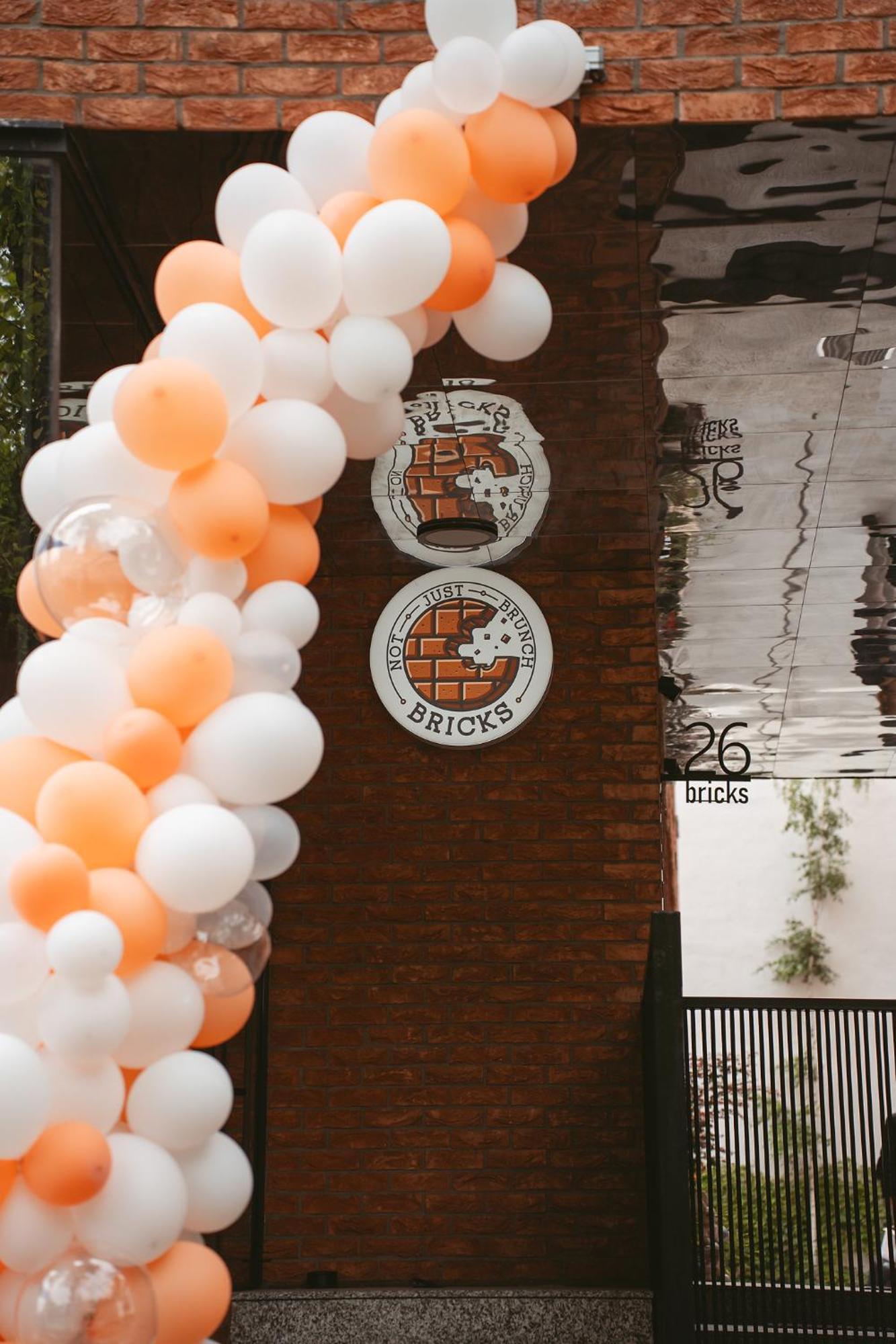 26Bricks Luxury Suites Oradea Εξωτερικό φωτογραφία
